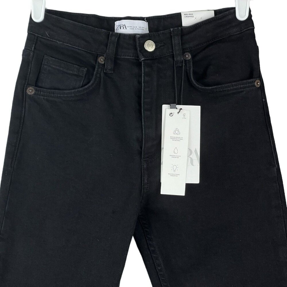 NWT ZARA Women Black Denim Cropped Jeans Sz 2 Flare Leg Mid Rise Raw Hem Stretch - Picture 3 of 11